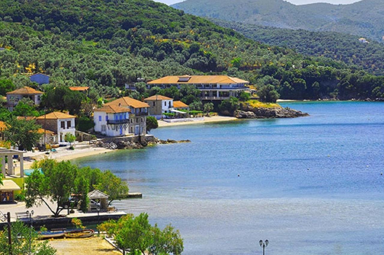 The Place By The Sun Milína Exterior foto